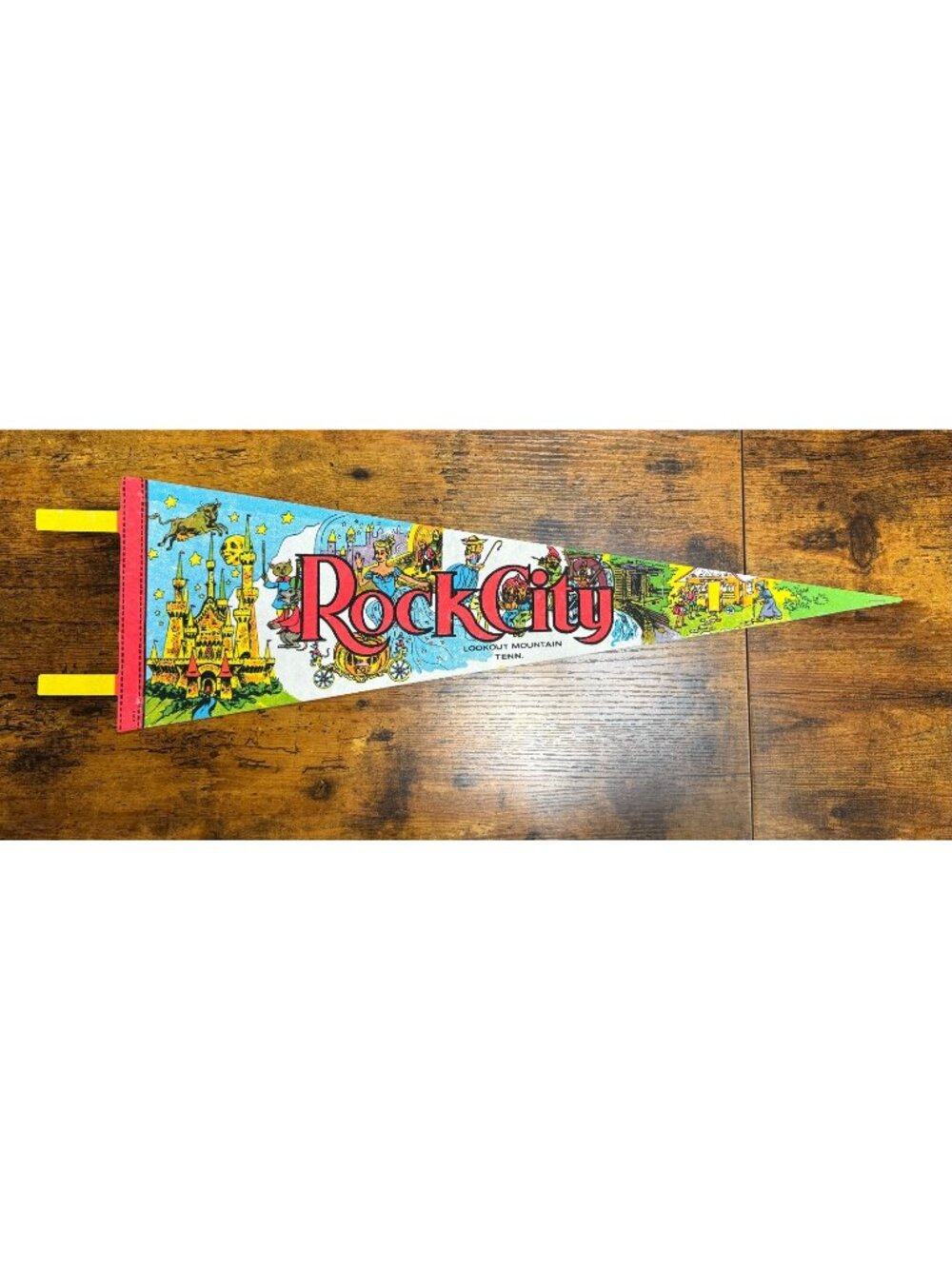 Vintage Rock City, Lookout Mountain, TN pennant